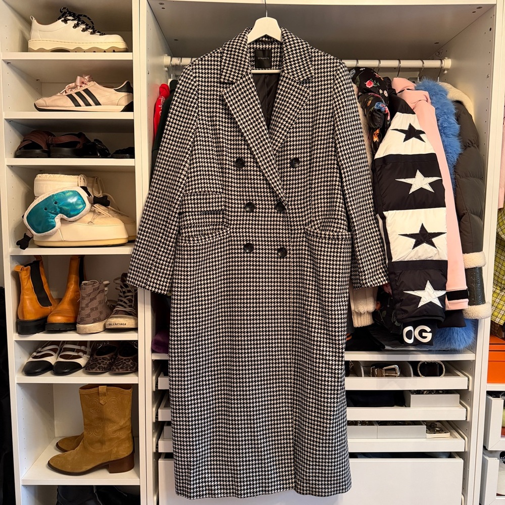 Dynamite Black and White Houndstooth Coat
